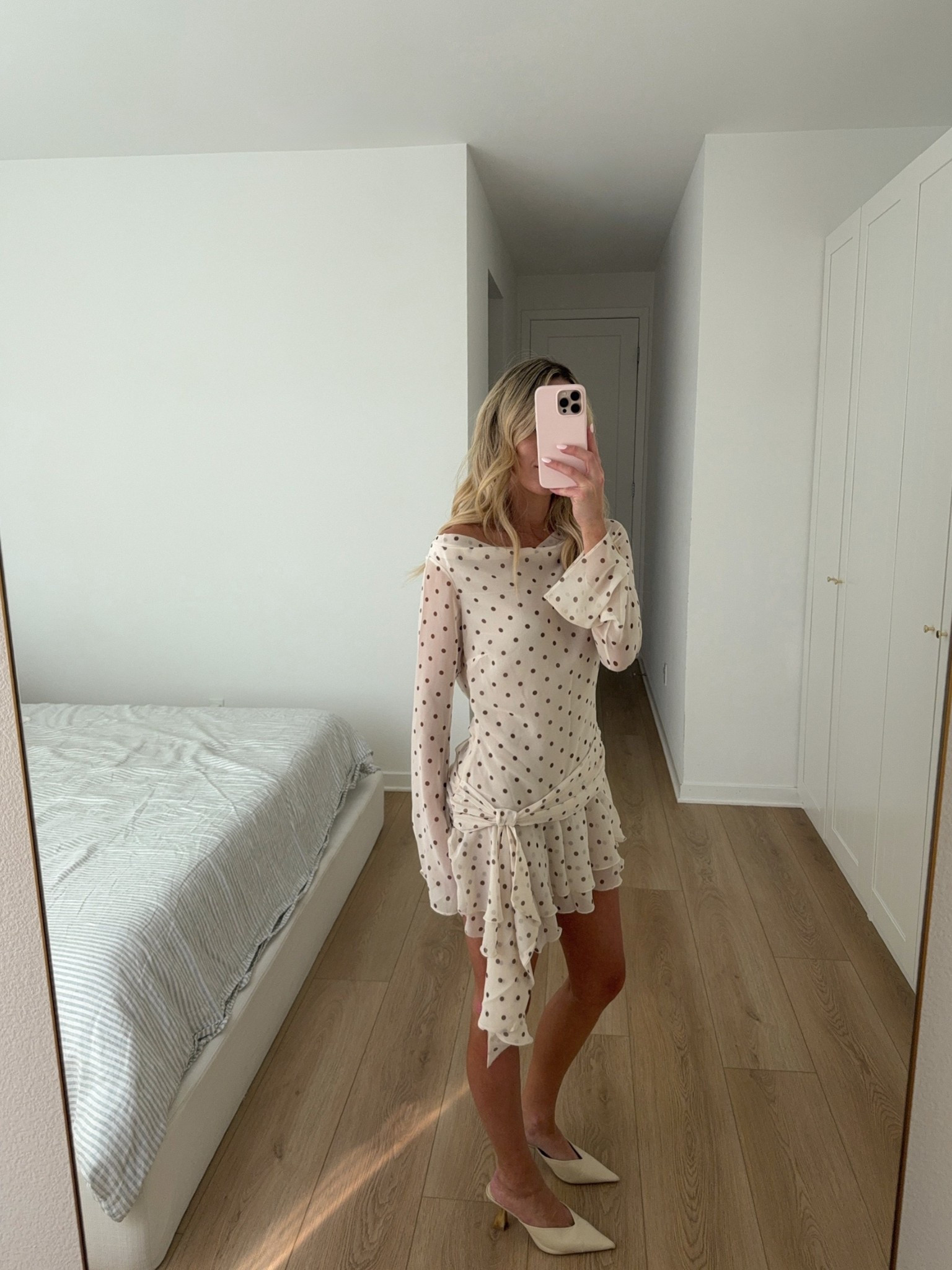 Polka dot 🥹🤍 #polkadot #dress #longsleevedress #polkadotdress