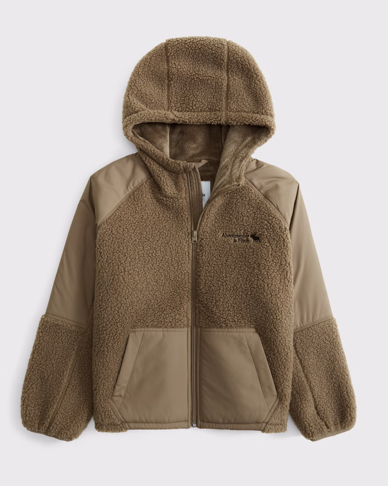 BLACK FRIDAY IS HERE | 40% OFF everything | free shipping on orders over $99 | Abercrombie & Fitch (US)