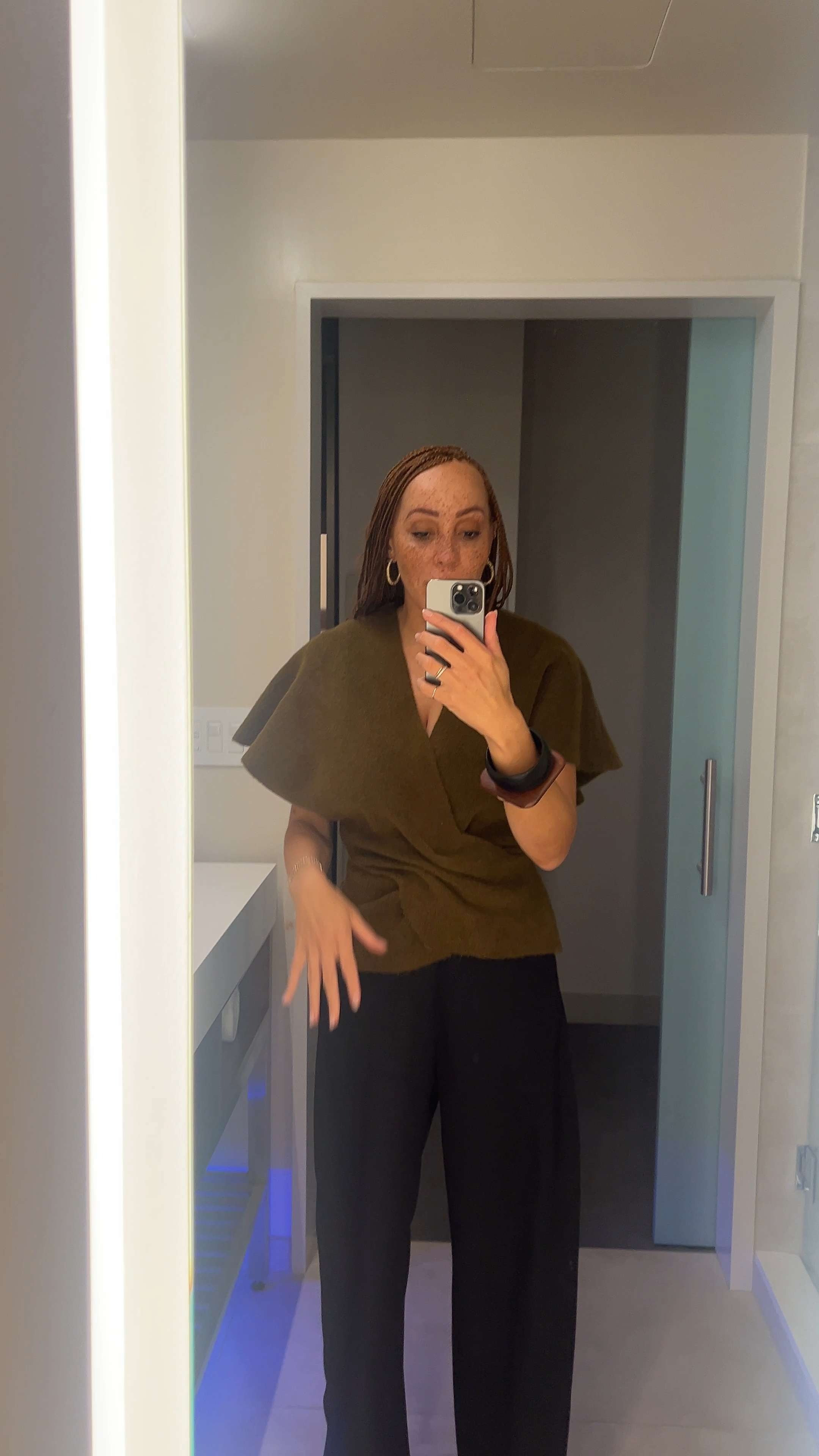 Outfit of the night featuring a Zara look with a draped knit top as the star. An easy, elevated dinner outfit that feels polished but effortless. #ZaraFinds

Dinner Outfit Ideas, Winter Outfit Ideas, Zara outfit, Zara knit top, draped knit top, outfit of the night, dinner outfit, winter dinner outfit, elevated evening look, women’s winter fashion, chic dinner style

 

 #LTKHoliday #LTKootd #LTKFindsUnder100