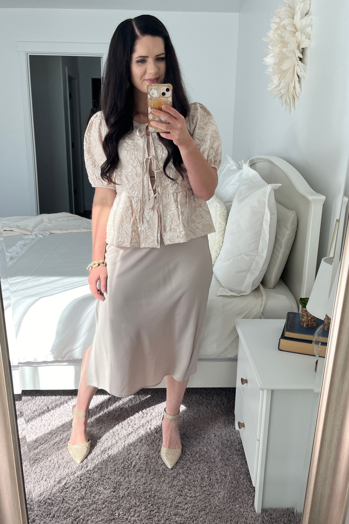 Modest Sunday outfit!

Wearing medium in the skirt
Large in the top (could’ve done a medium)

#LTKFindsUnder50