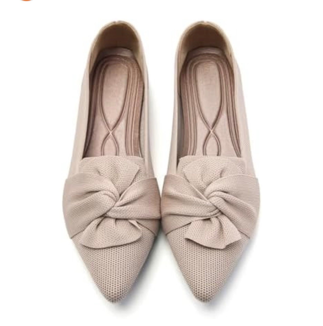 Chic, comfortable flats that go with everything 🤍
Love the pointed toe + soft bow detail — polished enough for work but comfy for everyday wear. These are such a good neutral staple if you don’t want heels. #amazonfinds


#LTKFindsUnder100 #LTKFindsUnder50 #LTKWorkwear