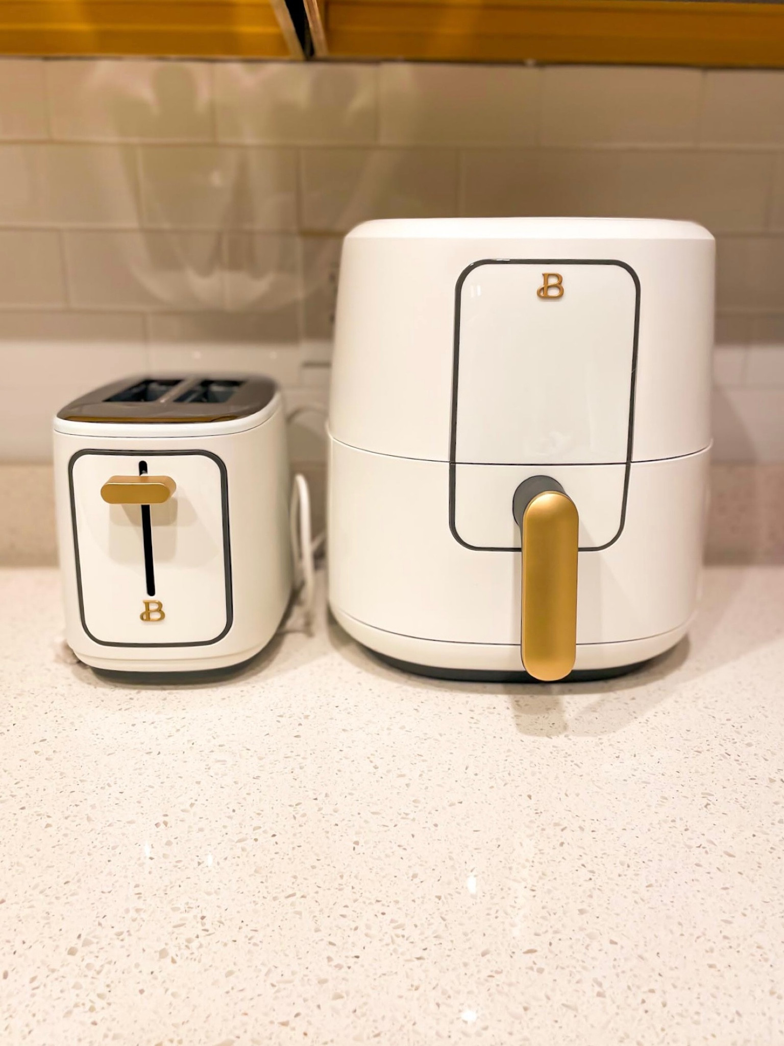 Drew Barrymore Air Fryer // Drew Barrymore Toaster // Kitchen Appliances // Kitchen // Air Fryer // Toaster 

#LTKhome #LTKfindsunder100 #LTKGiftGuide