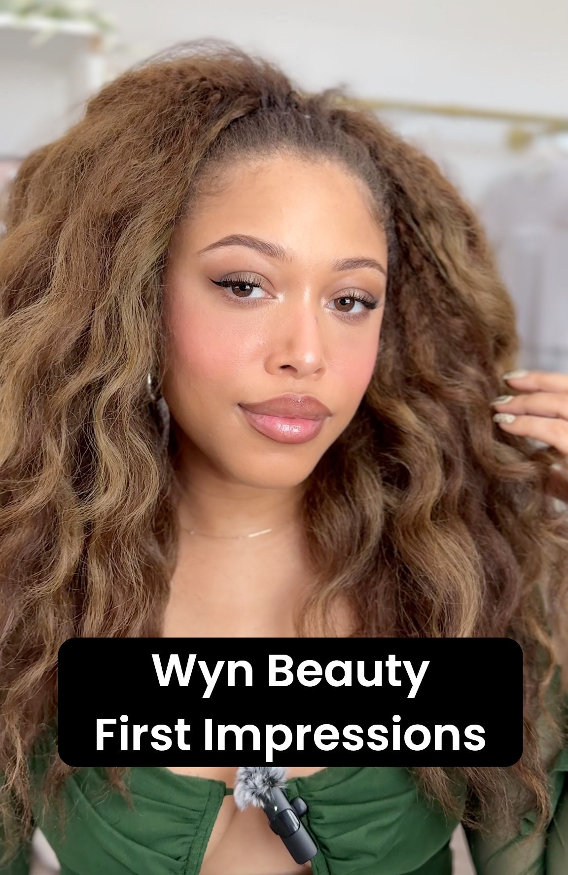 Mrs Serena I was not familiar with your *other* game 

#LTKBeauty