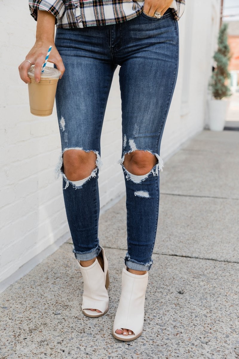 LIVING MY BEST STYLE X PINK LILY The Porch High Rise Jeans | The Pink Lily Boutique