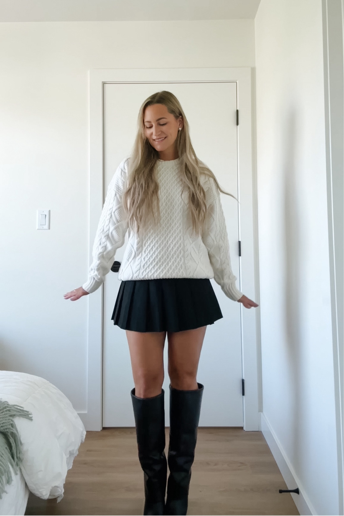Everyone needs this cozy fall sweater to pair with a skirt!

#LTKstyletip #LTKautumn #LTKcanada
