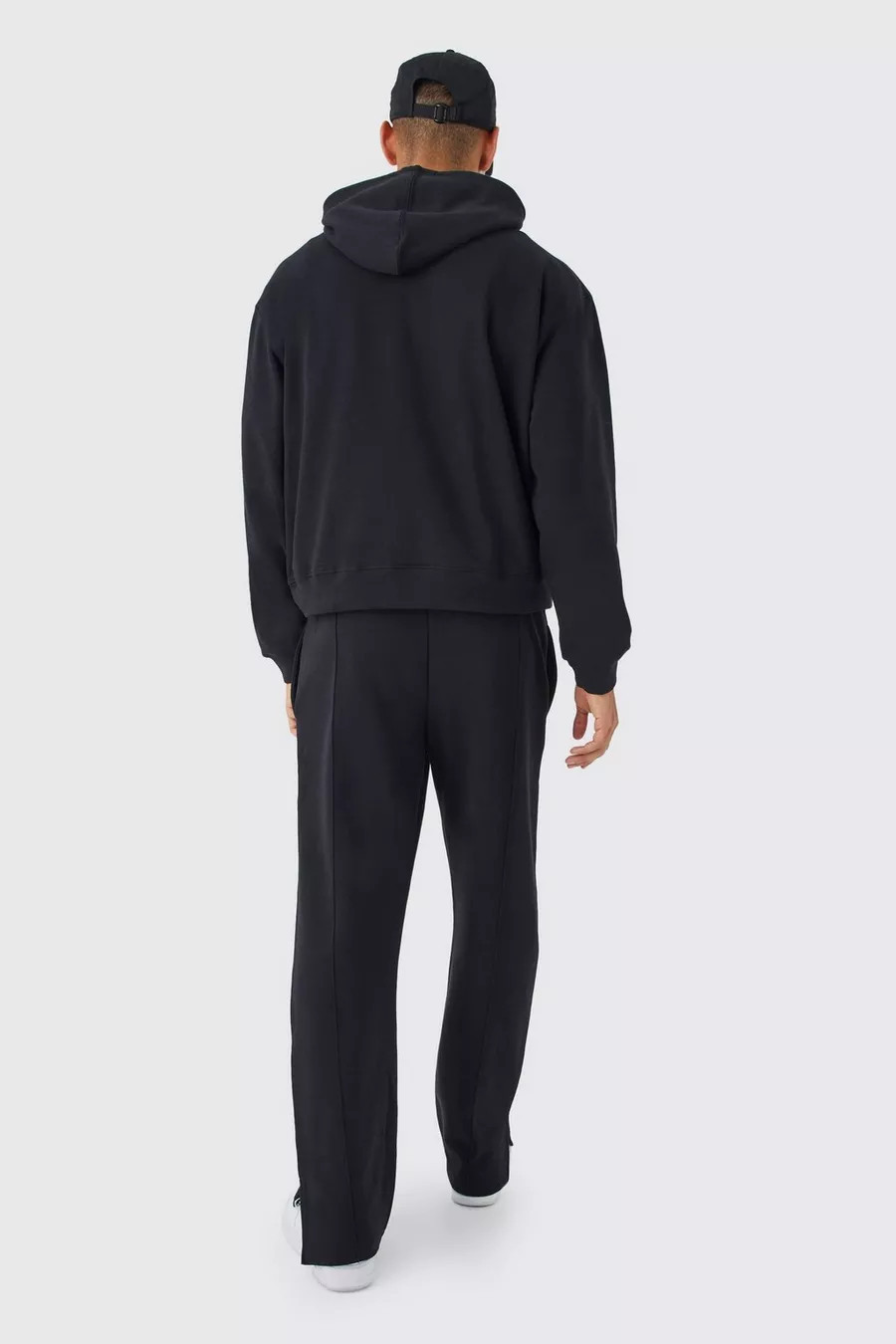 Lockere Jogginghose mit geteiltem Saum | Boohoo.com (DE)