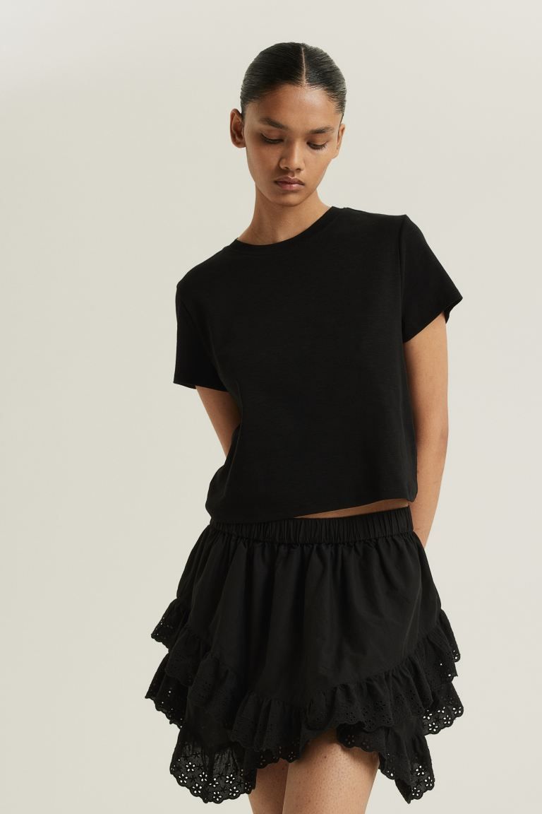 Tiered Skirt with Eyelet Embroidery - High waist - Mini - Black - Ladies | H&M US | H&M (US + CA)