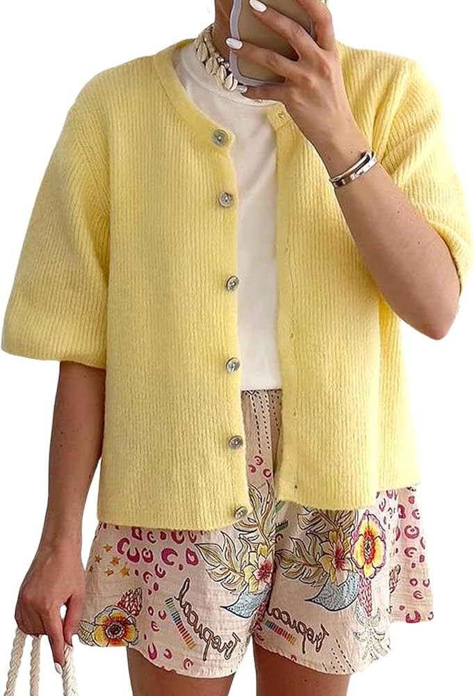 Wyeysyt Womens Cropped Knitted Cardigan Y2K Short Sleeve Button Down Sweater Cardigan Shirt Casua... | Amazon (US)