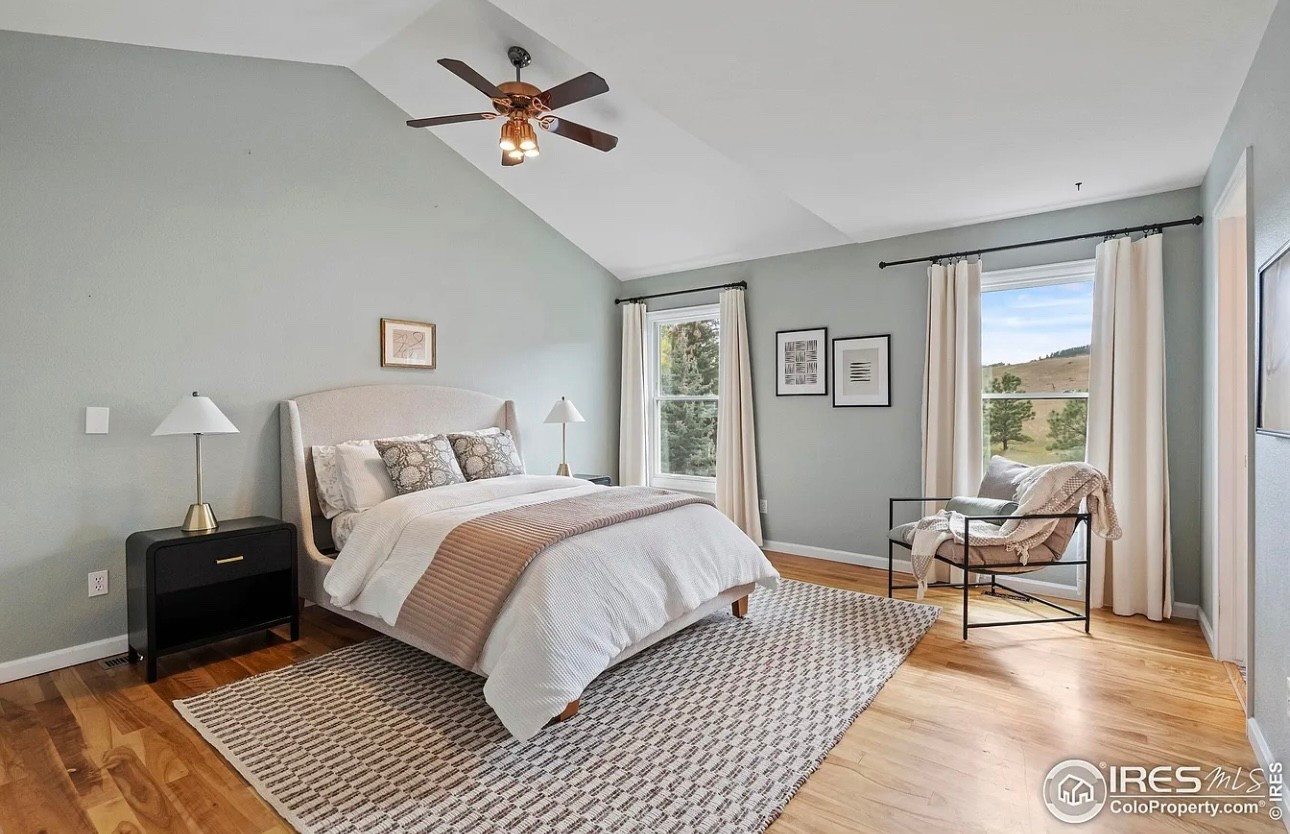 Shop this bedroom

#LTKFindsUnder100 #LTKHome #LTKSaleAlert