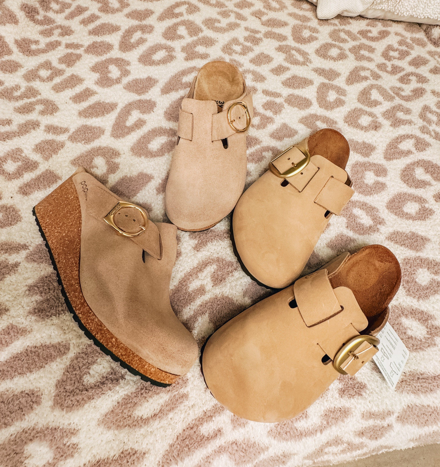 To wedge or not to wedge?! I couldn’t decide!
I’m obsessed with both! Pictured here are the Birkenstock Boston Big Buckle (the non wedges) and the Birkenstock Papillio (the wedges).
Both are incredibly comfortable (duh!) .
I’m packing both pairs for France next month. These Birks were literally made for walking!

Shows, fall, fall outfits, clogs, Neturals, suede

#LTKTravel #LTKSeasonal #LTKShoeCrush