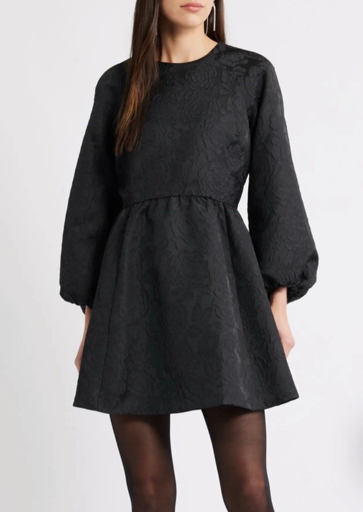 Black dress
Christmas dress
Holiday dress 

#LTKStyleTip #LTKParties #LTKHoliday