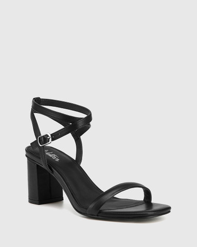 Carelinah Black Leather Block Heel Sandal | Wittner
