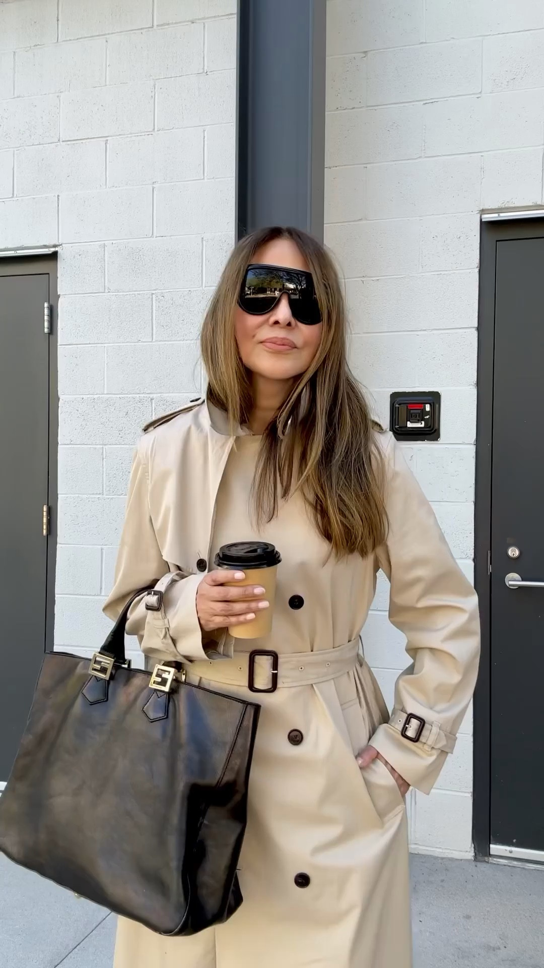 It’s fair to say I’m obsessed with this trench coat ! @Aritzia spring favorites make getting dress easy.
These are the kind of polished basics I wear for lunch dates casual date nights, 

#LTKgrwm #LTKootd #LTKSeasonal