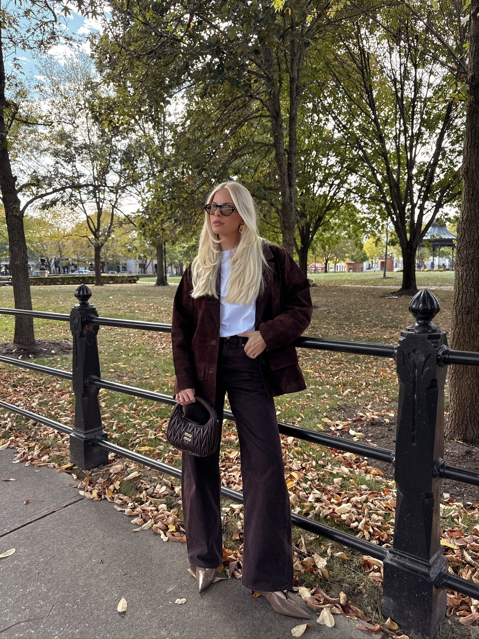 SIZE: small in blazer (exact color sold out- linked in another color along with similar), 26 in jeans, shoes run tts, linked similar in all! #kathleenpost

Fall outfit Inspo, fall fashion, suede jacket look, brown jeans

#LTKootd #LTKSeasonal