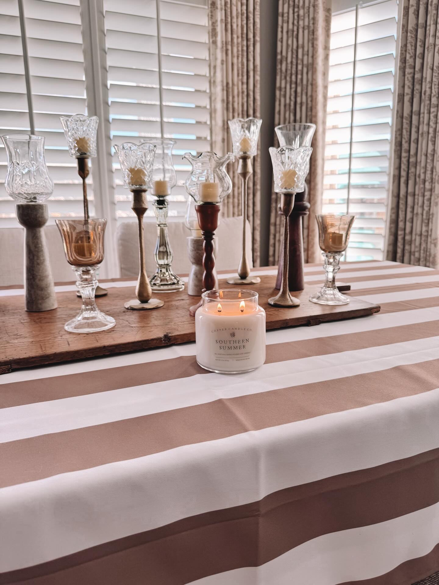 You can always find a candle burning here, it just helps set the mood and create welcoming and relaxing ambiance which is what home should be all about! 

@coppercandleco candles helps me to just that. Annie’s candles are soy based, non toxic and made to order. Her summer line up is so good! I just received a few more yesterday that I’ll be sharing next week. 

In the meantime, you can use code STEPHANIE15 for 15% off your purchase @coppercandleco 

#candles #handmadecandles #nontoxiccandles #summerscents #homedecorating