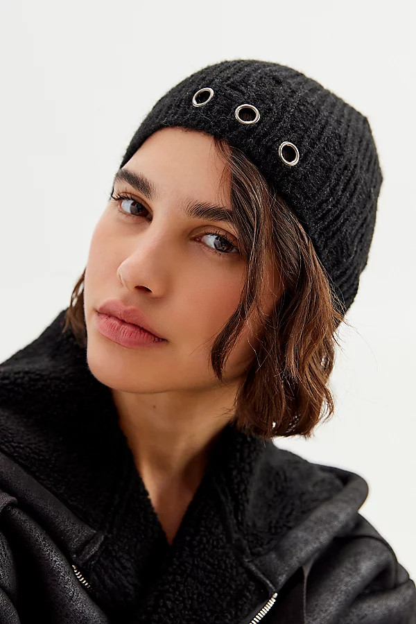 Stella Destroyed Beanie | Urban Outfitters (US and RoW)