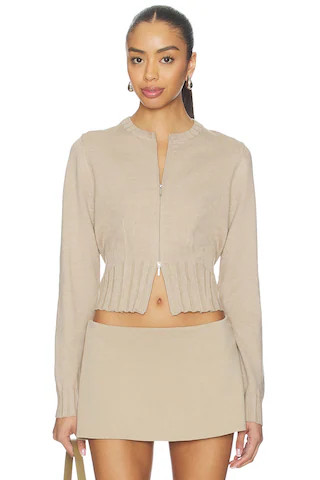Dennis Cardigan
                    
                    Geel | Revolve Clothing (Global)