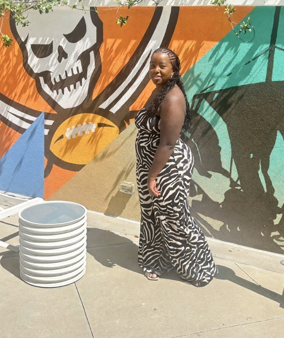 Statement dressing, but in the most wearable way

Mango jumpsuit, wide leg jumpsuit, European summer outfit, elevated summer style, one piece outfit, Mango

#LTKootd #LTKMidsize #LTKU