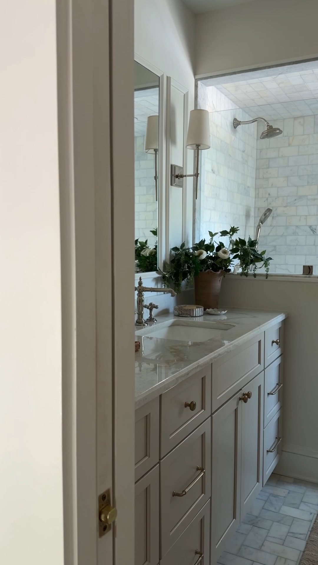 The secret isn’t choosing neutral. It’s knowing how to layer it. Texture, contrast, warm finishes, and thoughtful details are what keep a space feeling timeless instead of flat. This is still one of my favorite rooms in our home for exactly that reason.

Comment SHOP and I’ll send over every source!