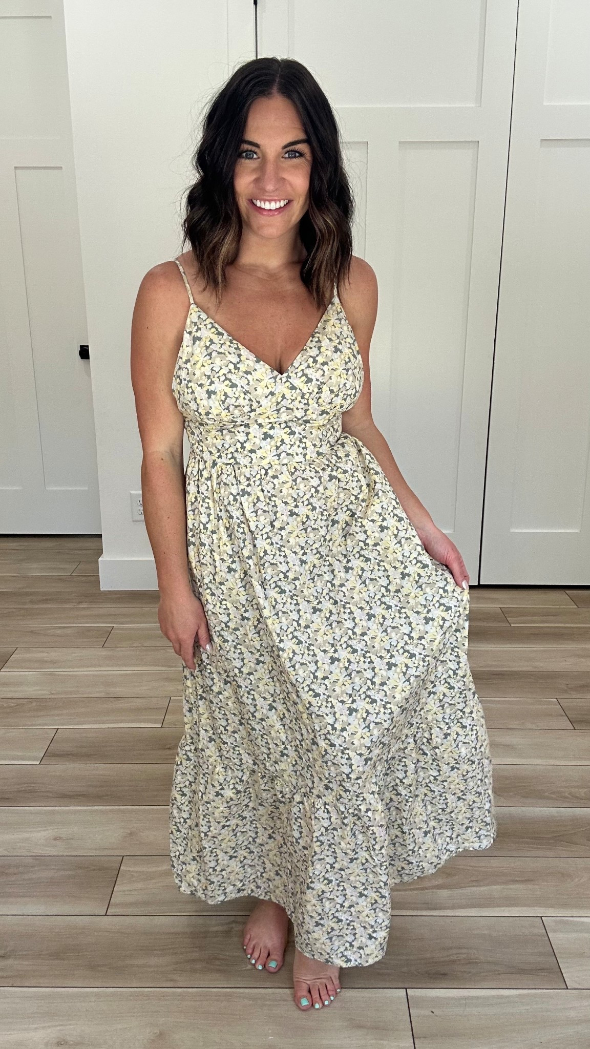 Wearing my true size small!

#LTKootd