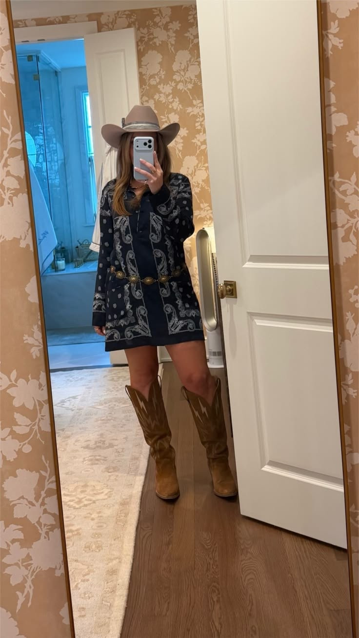 Houston livestock show and rodeo in my $12 belt