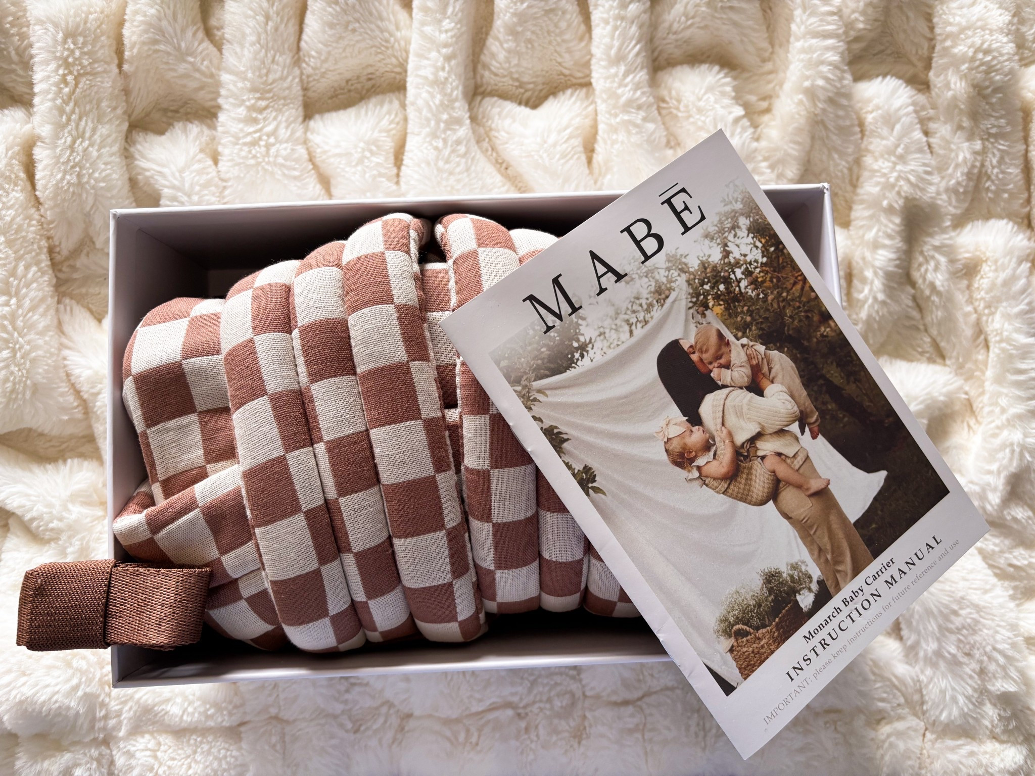 My 3rd baby and finally found the most comfortable carrier👌 
(I may have gone through 4 different ones with my other babies and hated them all🙃 trust me this one’s worth it) 