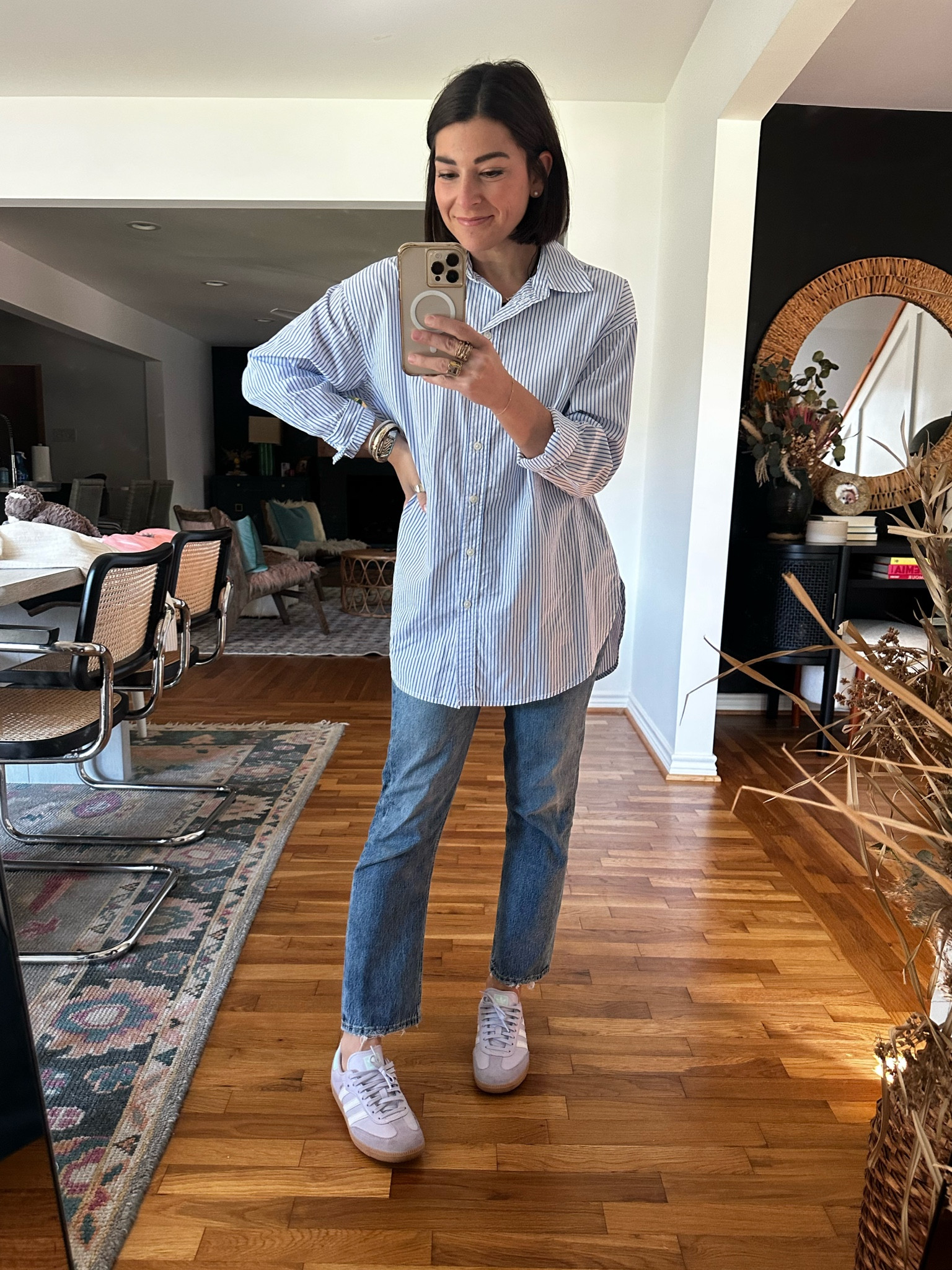 Hands down, my favorite Target find to date is this striped button up! I sleep in it, I layer it, I wear it as is, all the things! 

Don’t sleep on this lady, she is thin for a poplin but so comfy. It’s a piece everyone needs in their closet!

#LTKFindsUnder50 #LTKSaleAlert #LTKStyleTip