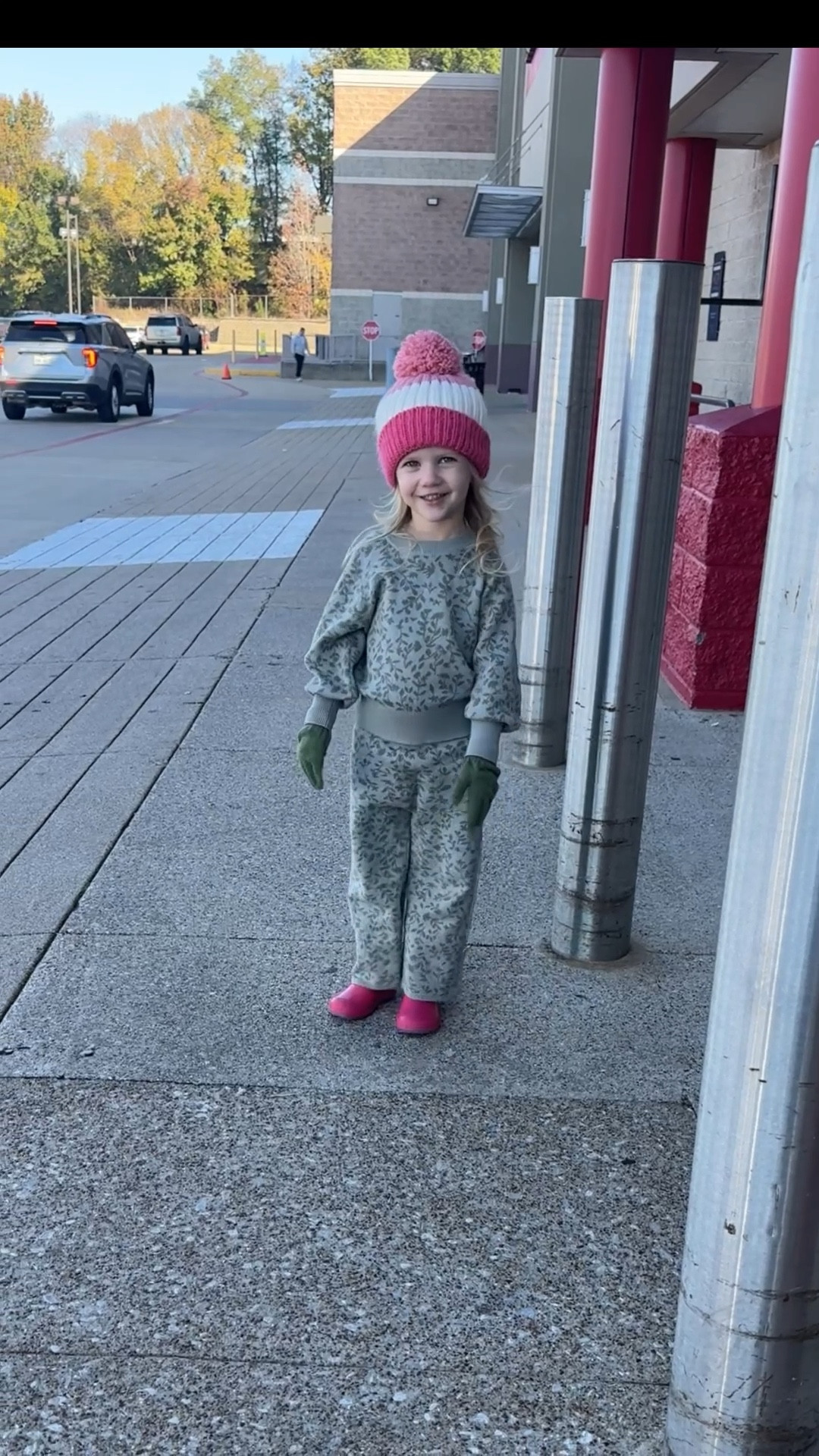 Daisy’s OOTD 🥰 sweater set for toddlers 10/10 and such a good deal 🙌🏻

#LTKSaleAlert #LTKHoliday #LTKKids