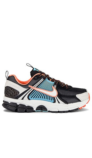 Zoom Vomero 5 PRM Sneaker in Black, Light Bone, Blue Gaze, & Total Orange | Revolve Clothing (Global)