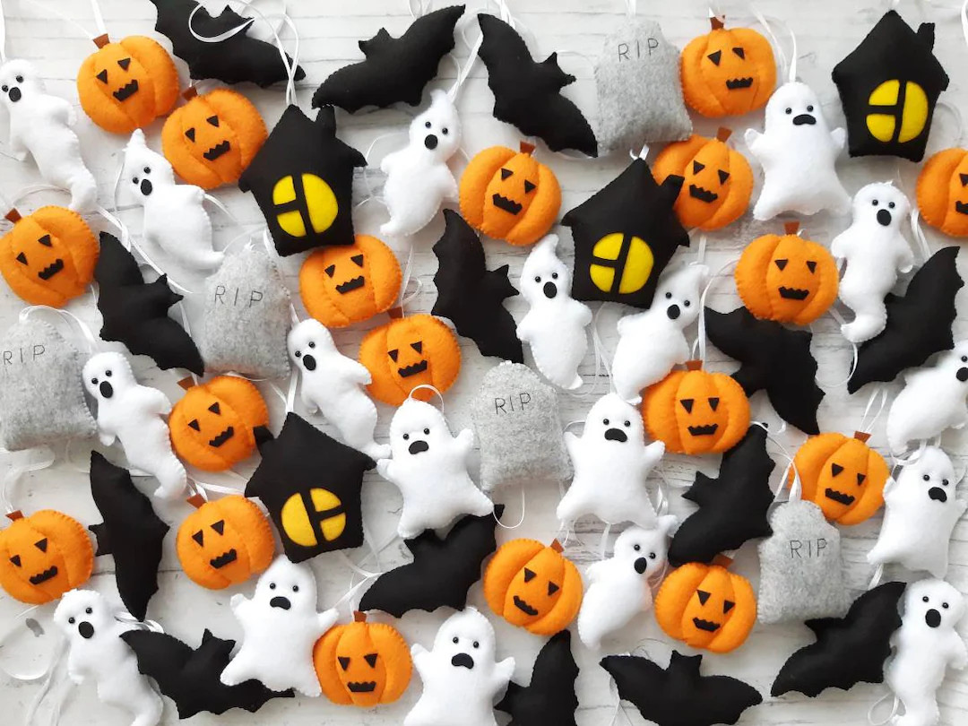 Halloween Home Decor, Bat, Pumpkin, Ghost, Headstone, Witch House, Felt Halloween Ornament, Hallo... | Etsy (US)