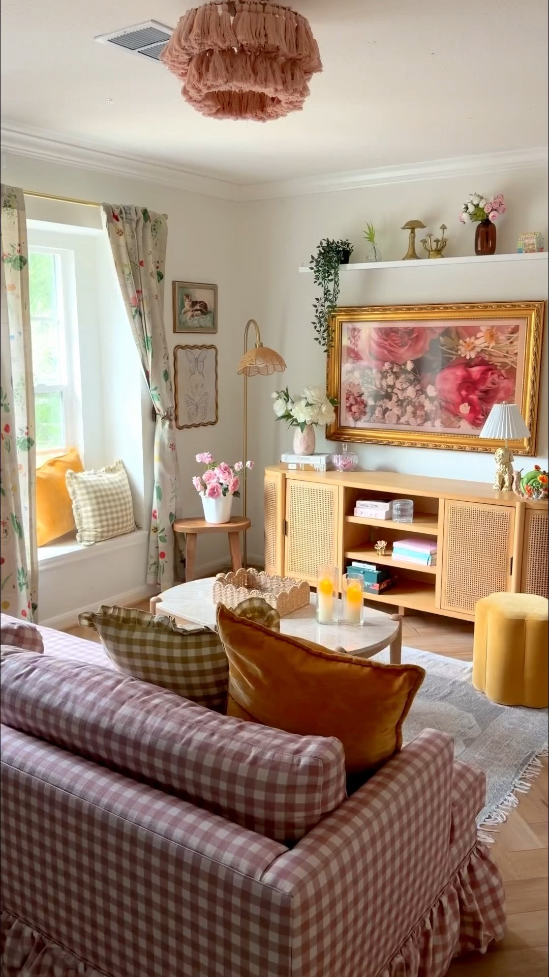 Whimsical decor! The flower lamp is no longer sold so I shared some similar looks!

#LTKdayinmylife #LTKHome #LTKSeasonal