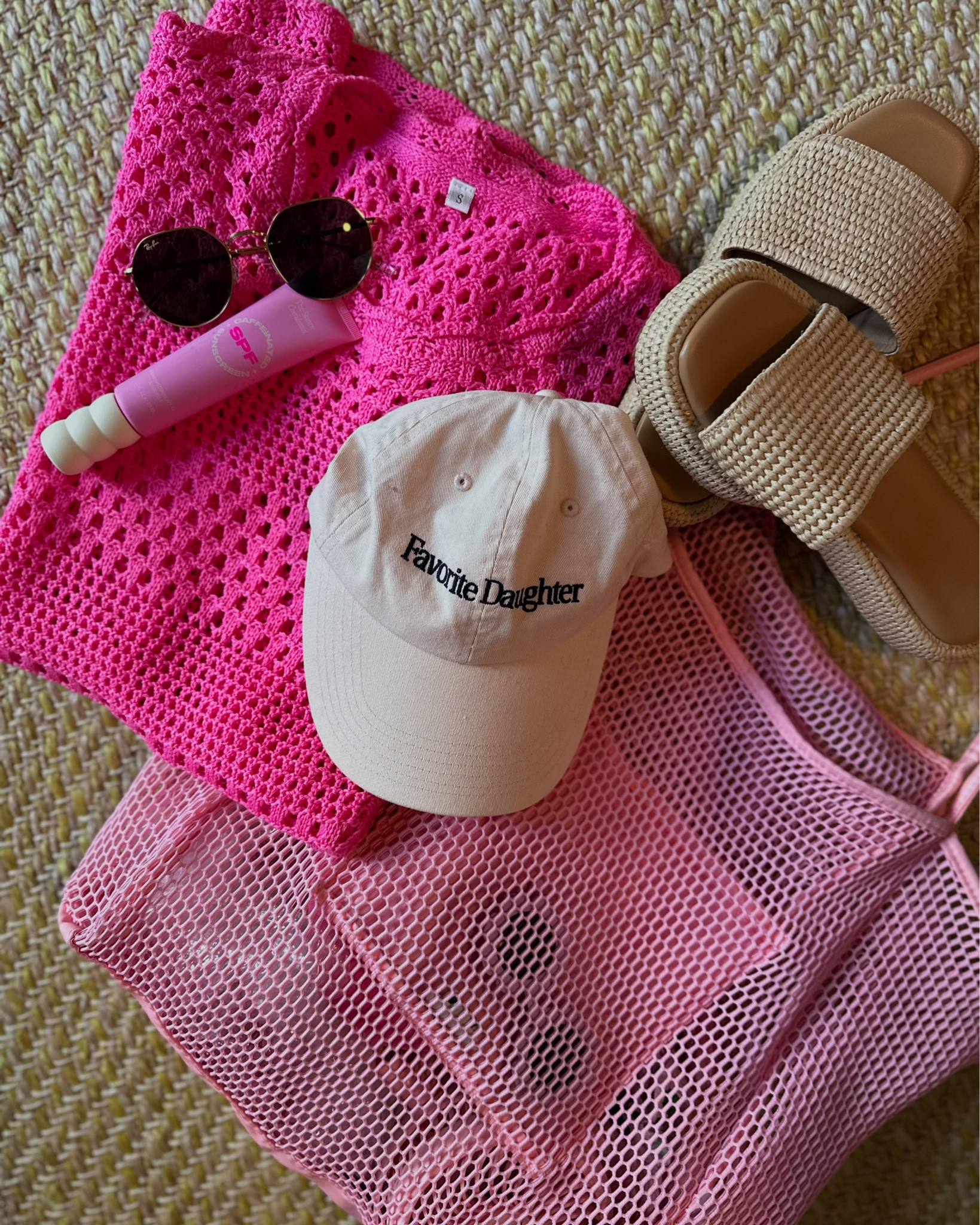My top vacation picks 🩷


#LTKStyleTip #LTKSwim #LTKTravel