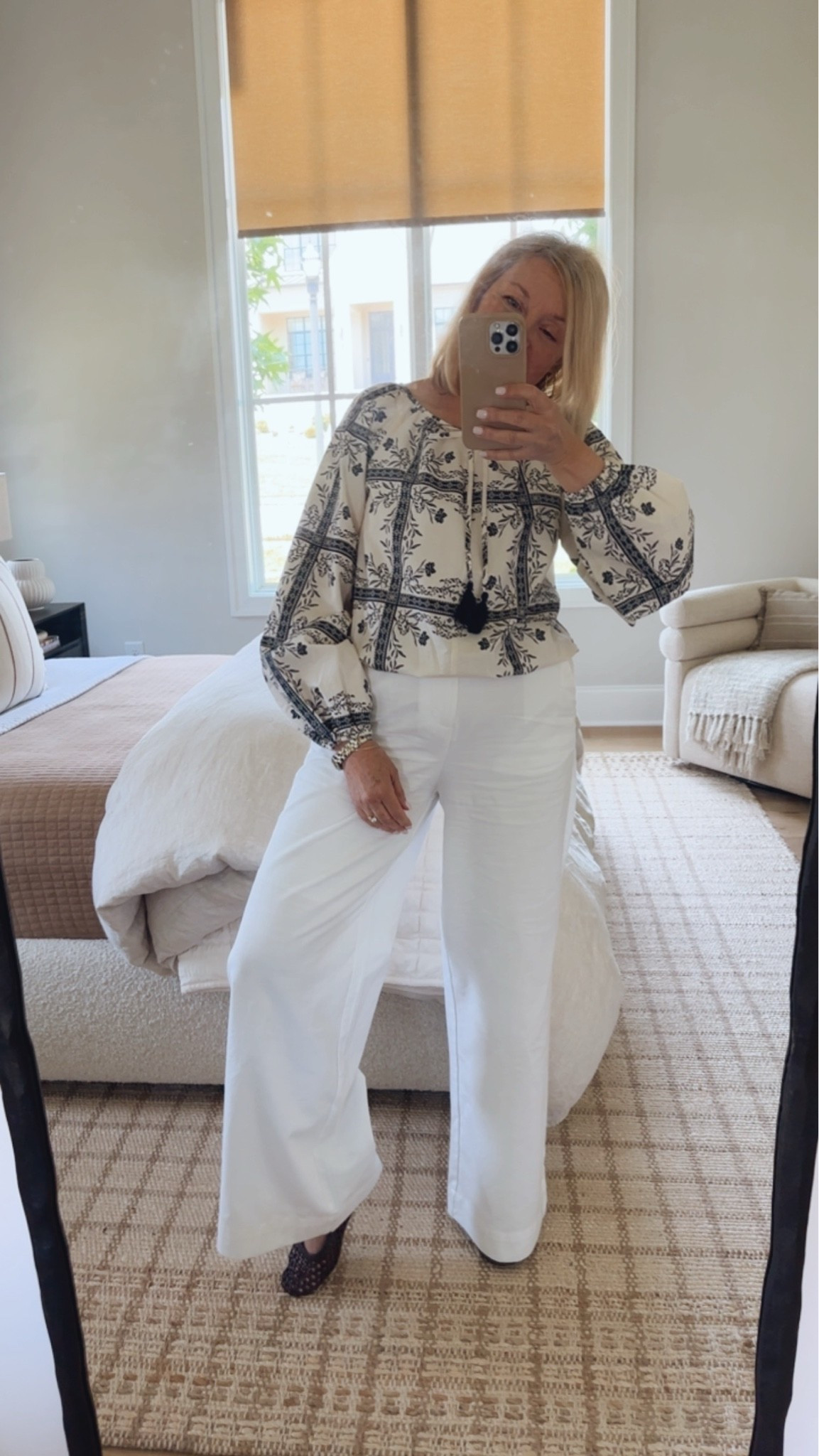 Love these faux linen pants. The fit is so nice. Definitely a summer staple
@Target

#LTKootd #LTKMidsize #LTKOver40