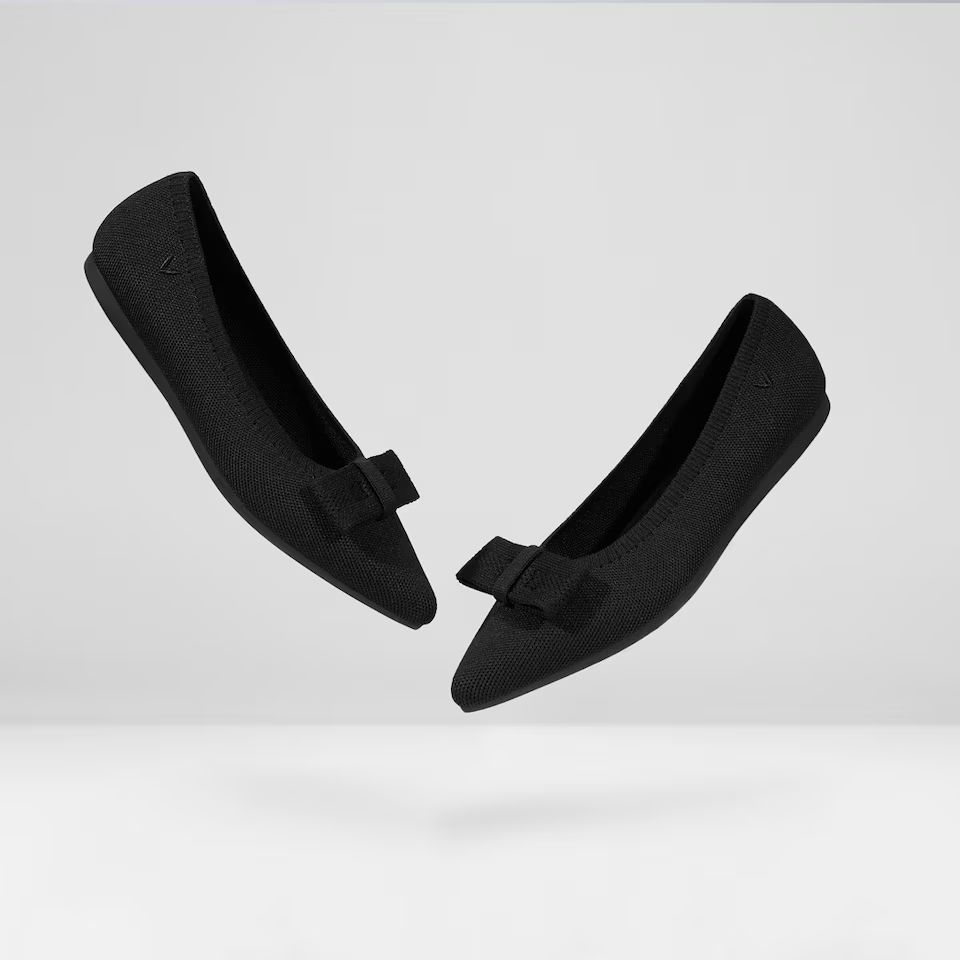 Pointed-Toe Bow Flats-Black | VIVAIA