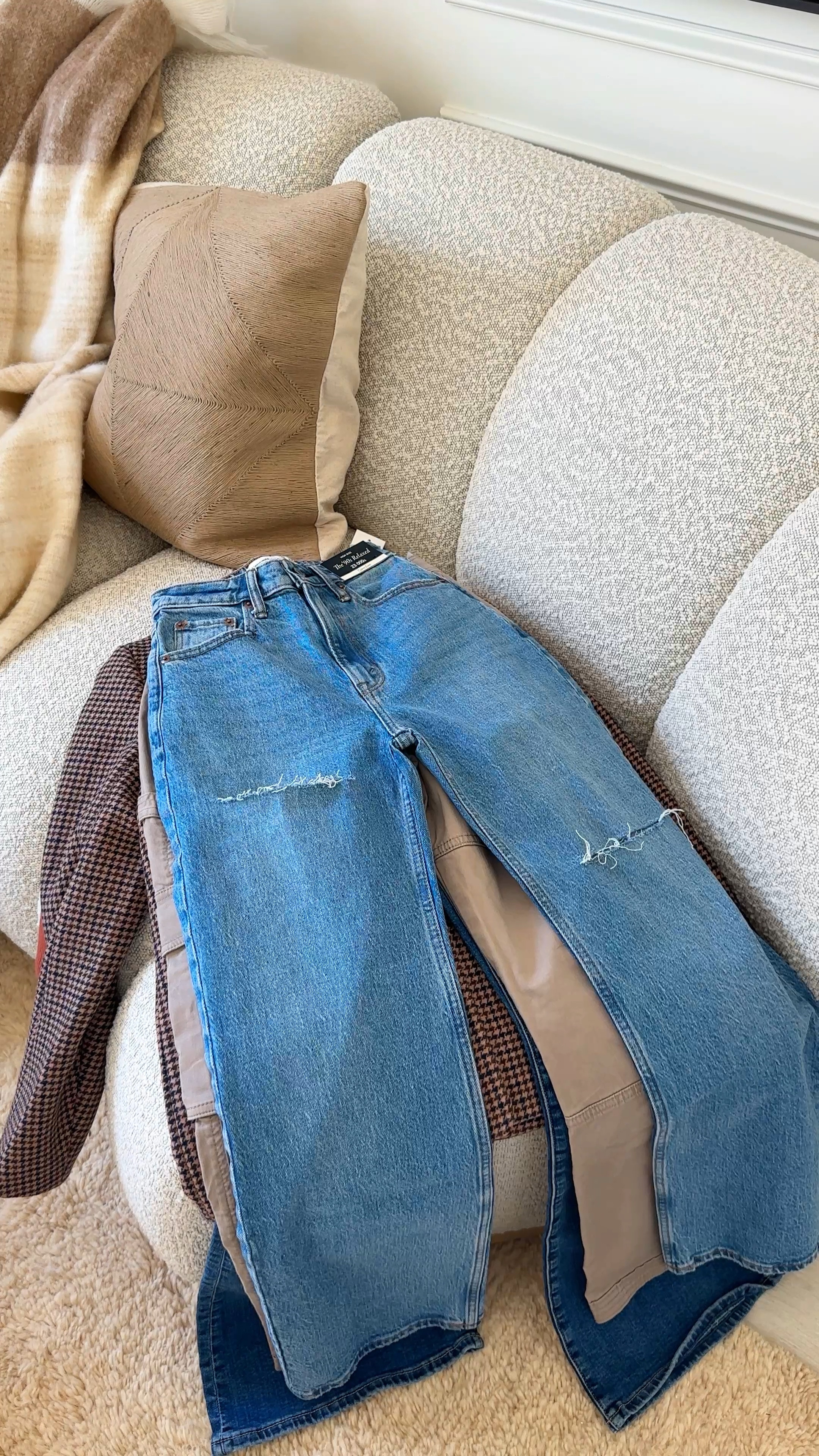 Fall Abercrombie haul 🍂
Curve love jeans 
Curve love cargos 
curve love
Abercrombie fall 

#LTKGiftGuide #LTKstyletip #LTKSeasonal