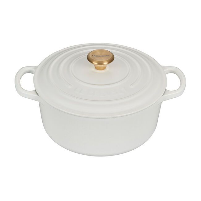 Round Dutch Oven with Gold Knob | Le Creuset