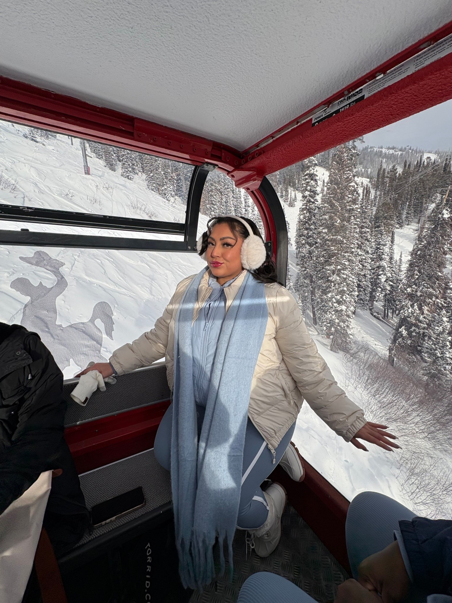 Snow outfit ❄️☃️

#LTKgrwm #LTKPlusSize #LTKootd