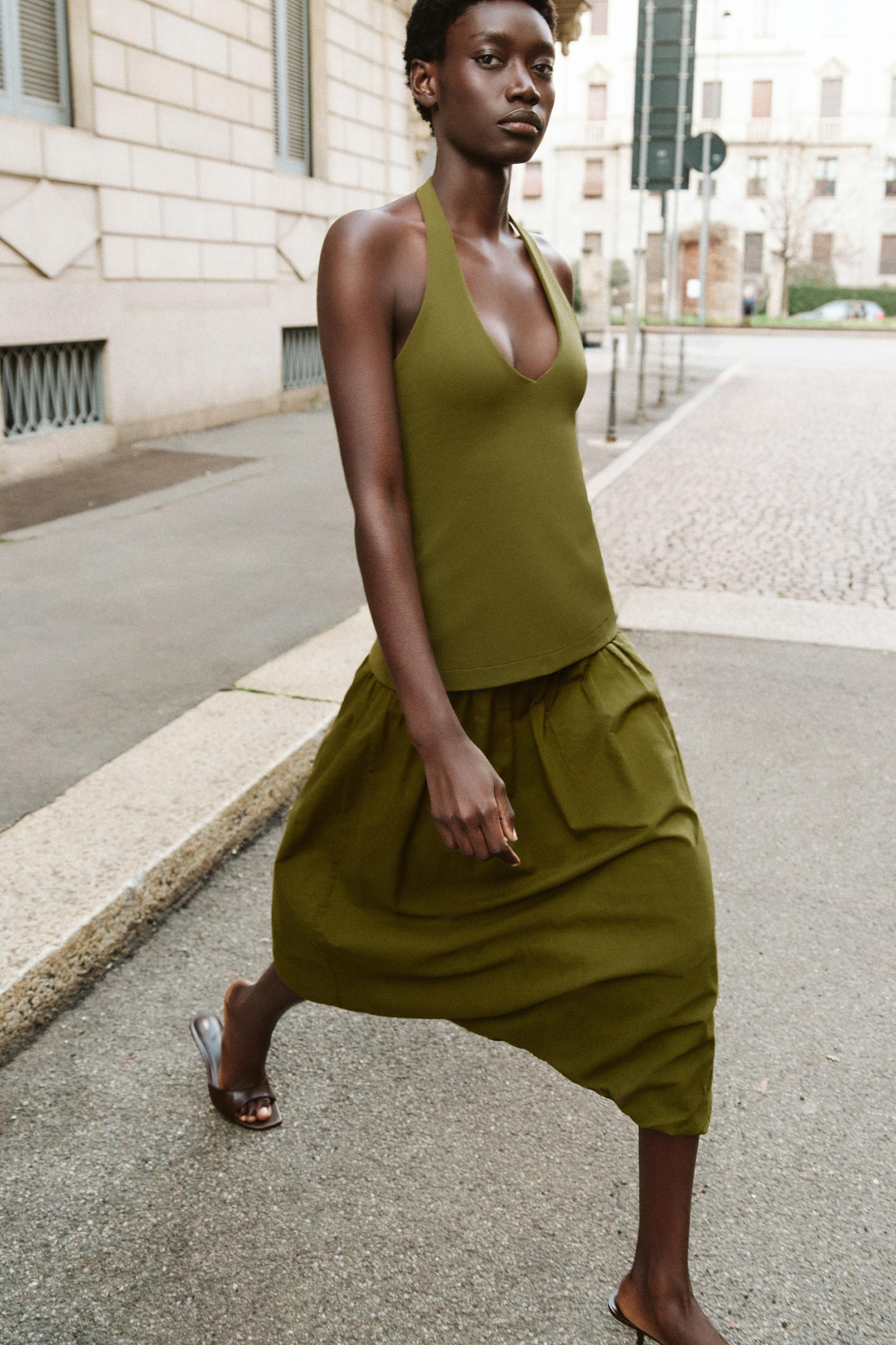 DescriptionContentsMeasurementsDress made with linen. V-neckline with ruching and tie. Spaghetti ... | Zara US