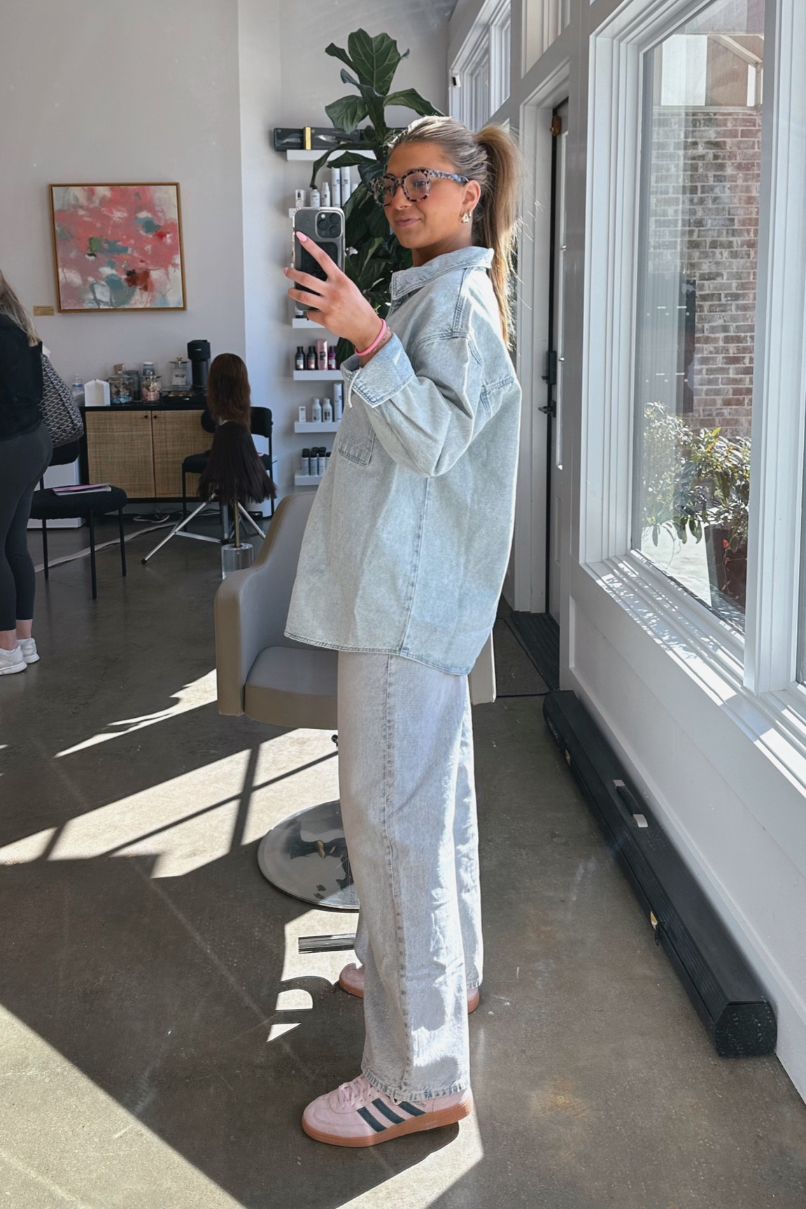 denim on denim 

top : large 
bottoms : 6

#LTKstyletip #LTKbeauty #LTKSeasonal