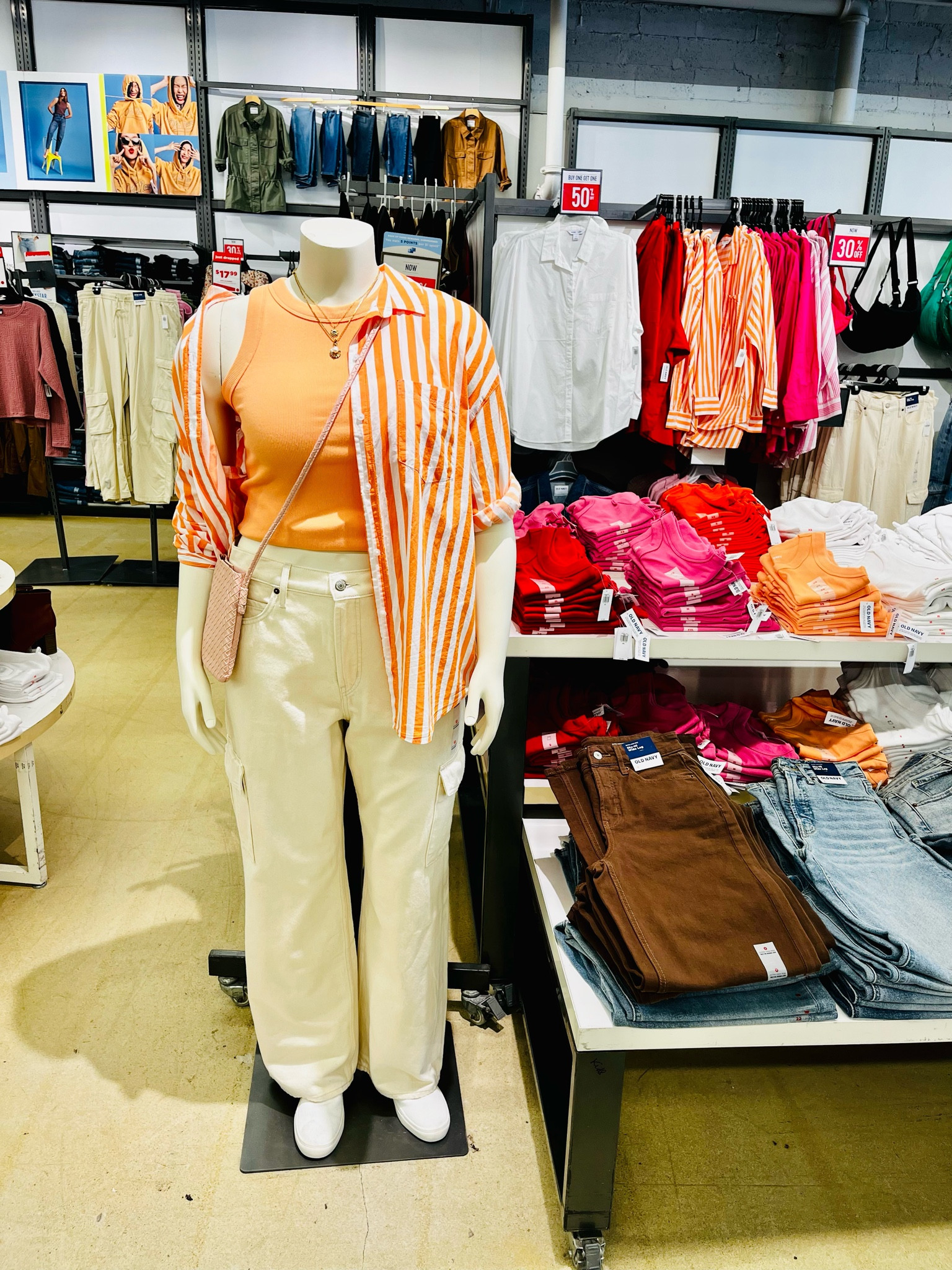 Spring break styles from Old Navy 🌊☀️🕶️

#oldnavy #springbreakstyles #familyfashion #seasonalstyles 

#LTKSeasonal #LTKfindsunder50 #LTKstyletip