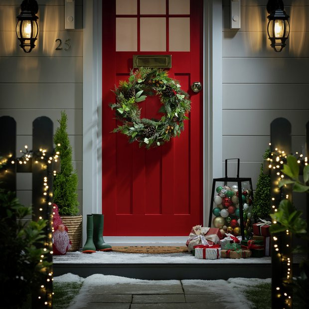 Habitat Extra Large Faux Green Pinecone Christmas Wreath272/7790 | argos.co.uk