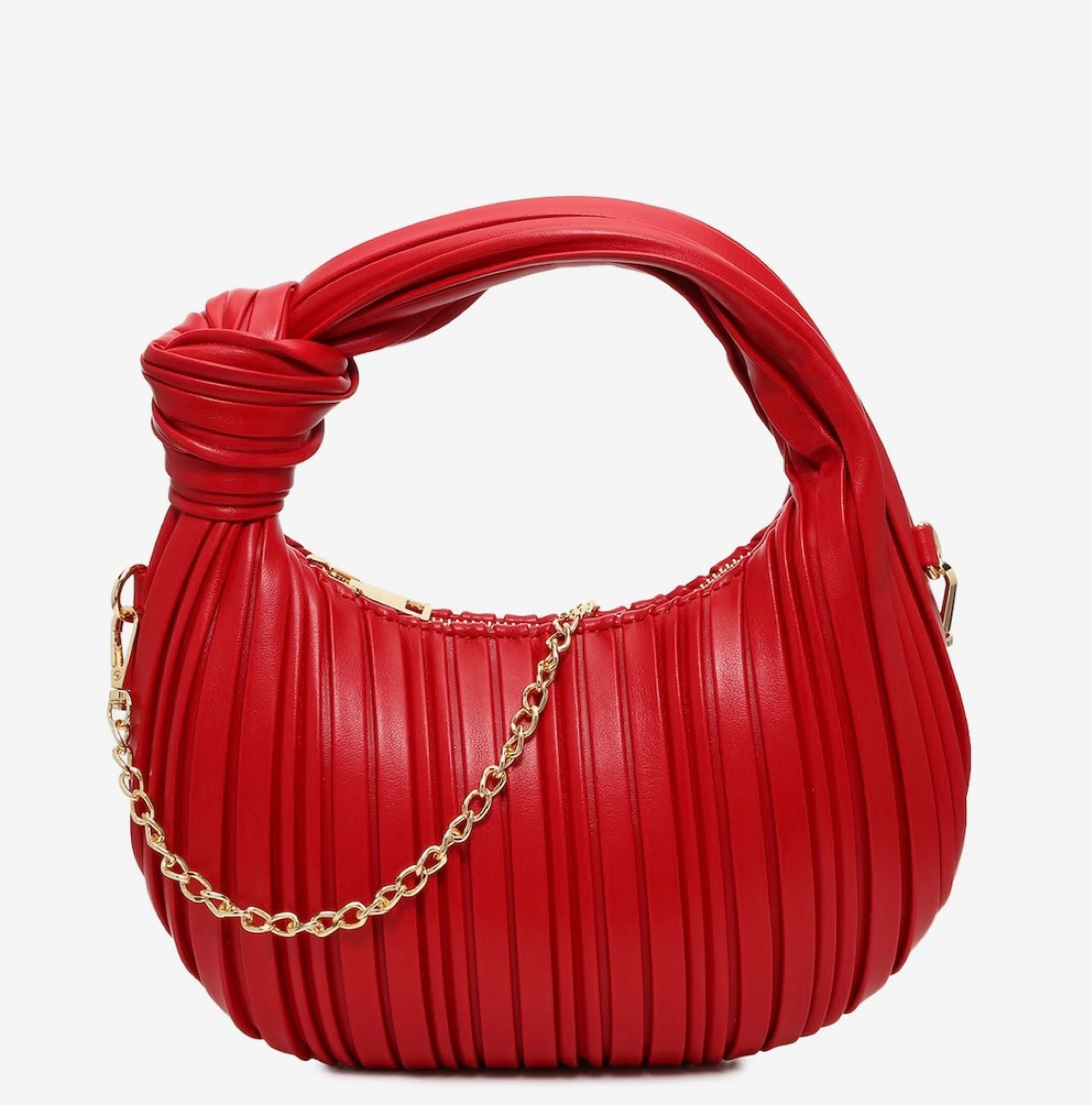 Red handbag at DSW

#LTKitbag #LTKover40 #LTKplussize