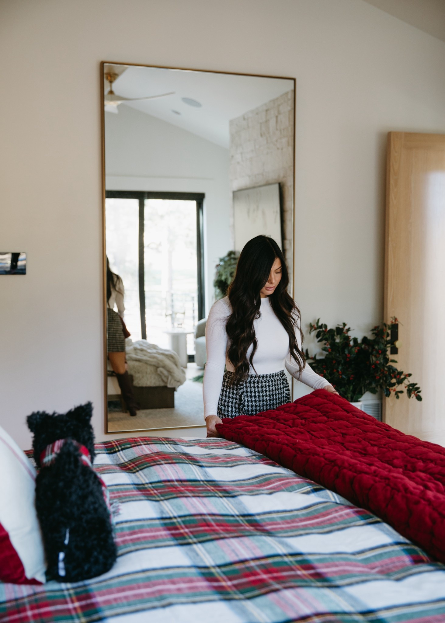 The Cozy Cloud quilt is so good I had to get it in red. Christmas bedroom details linked below!


#LTKHoliday #LTKHome #LTKSeasonal