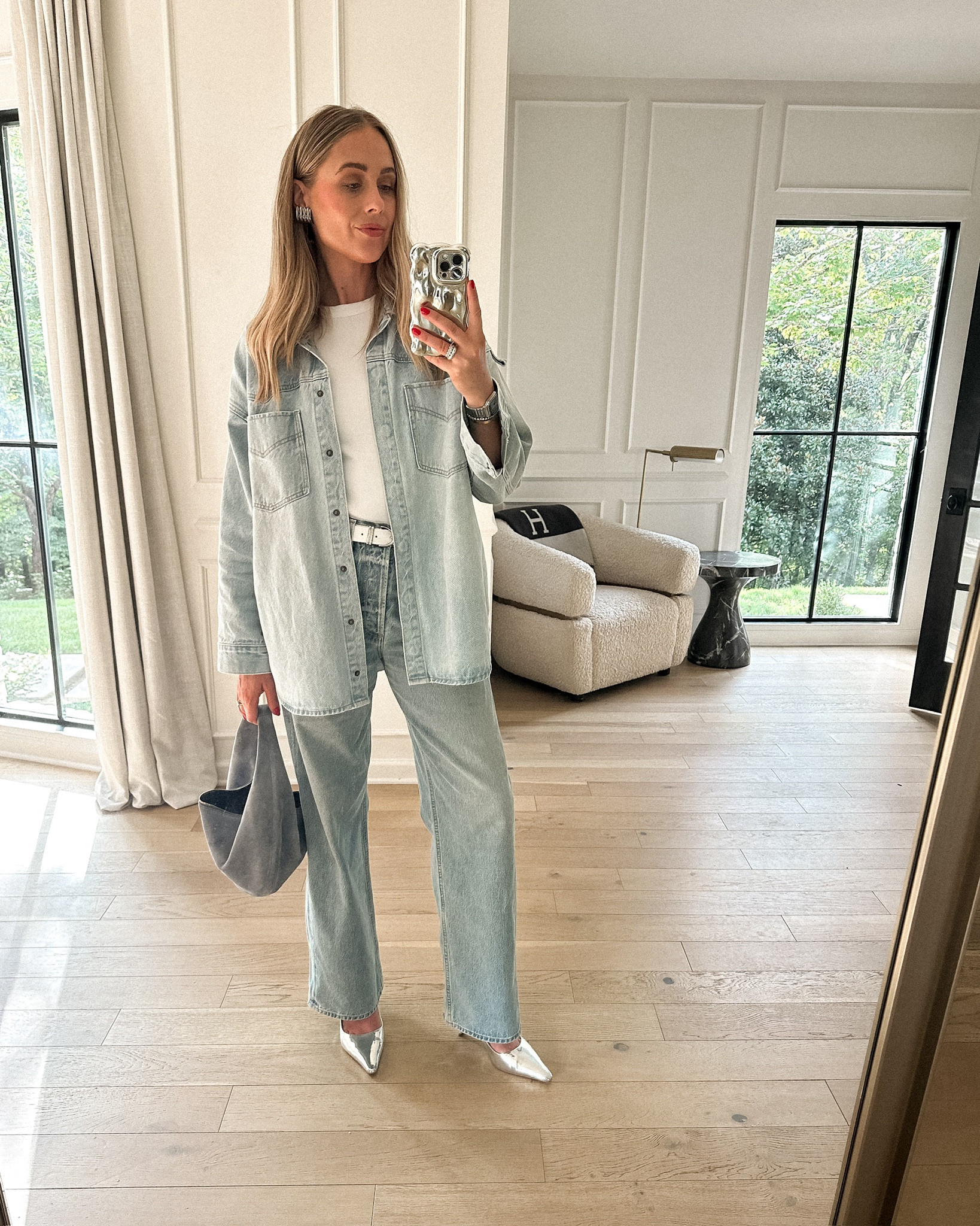 Denim on denim outfit, fall outfit 

#LTKShoeCrush #LTKOver40 #LTKStyleTip