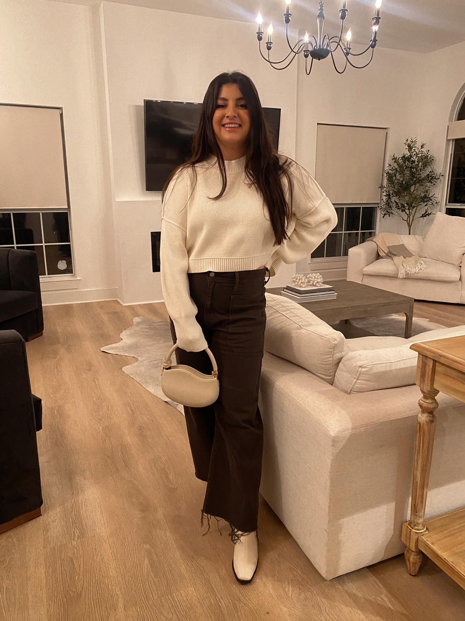 the cropped sweater I love for dinners dates out! It makes a great work wear top too! 

#LTKstyletip #LTKSeasonal #LTKworkwear