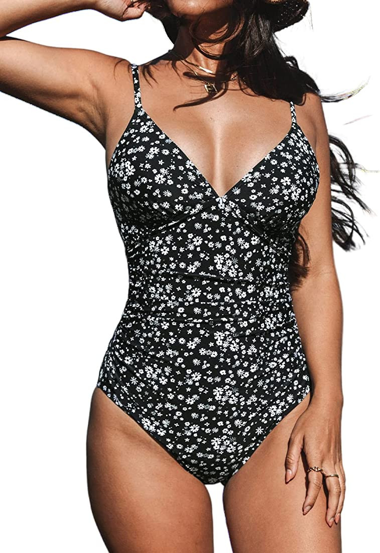CUPSHE Women's One Piece Swimsuit Tummy Control V Neck Bathing Suits | Amazon (US)