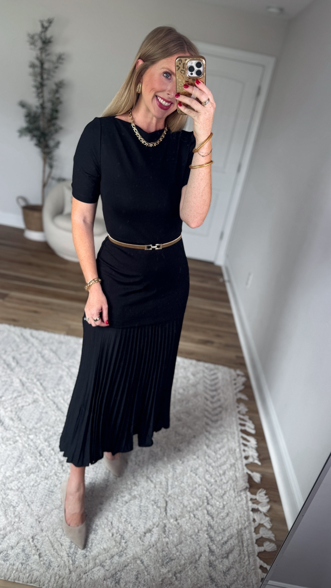 Weekend Walmart Wins try-on
Mixed media maxi dress with pleats- small

#LTKootd