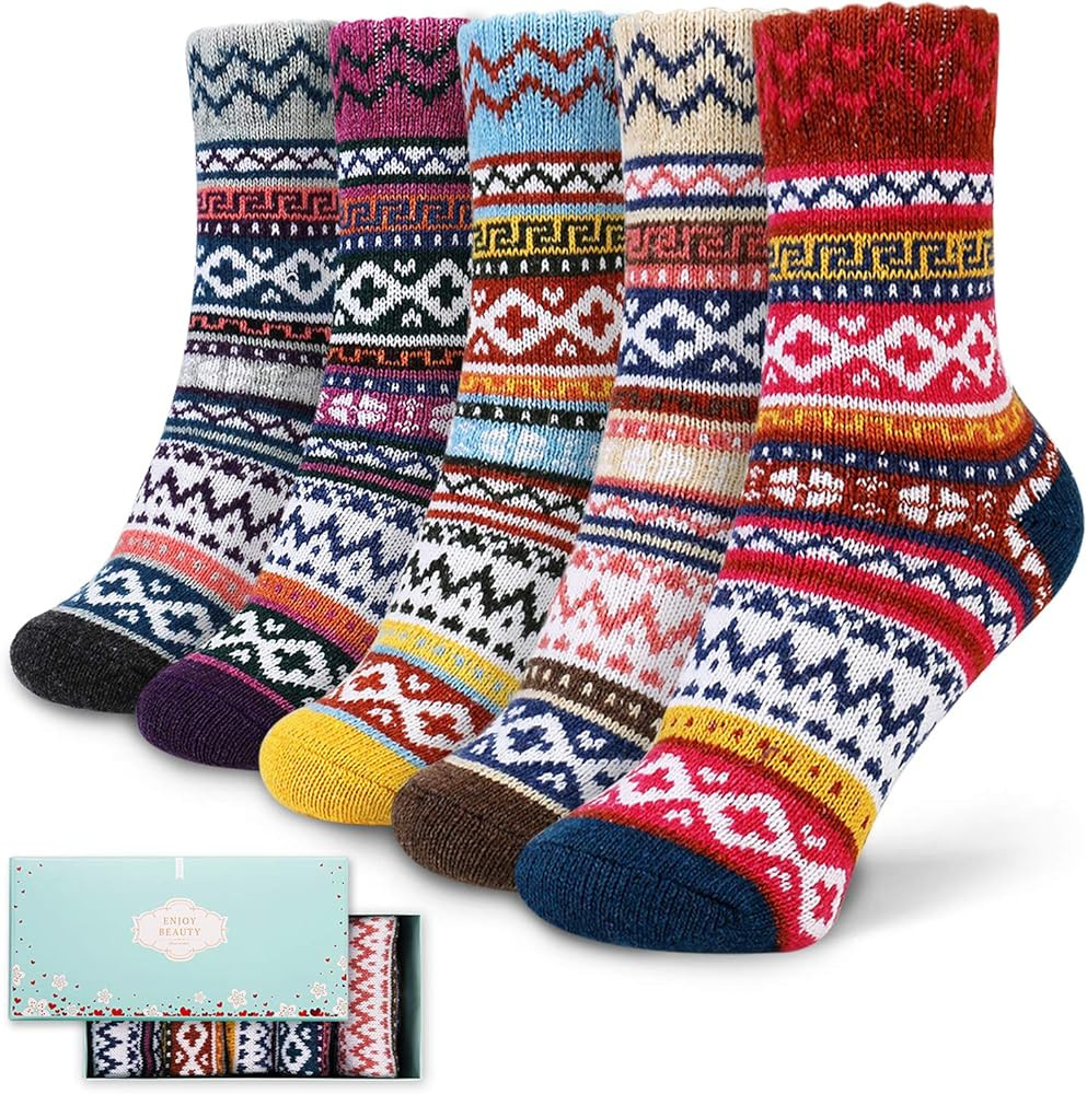 ICEIVY Socks Women, Soft Knit Wool Winter Thick Warm Cabin Fuzzy Crew Women Socks 5 Pack | Amazon (US)
