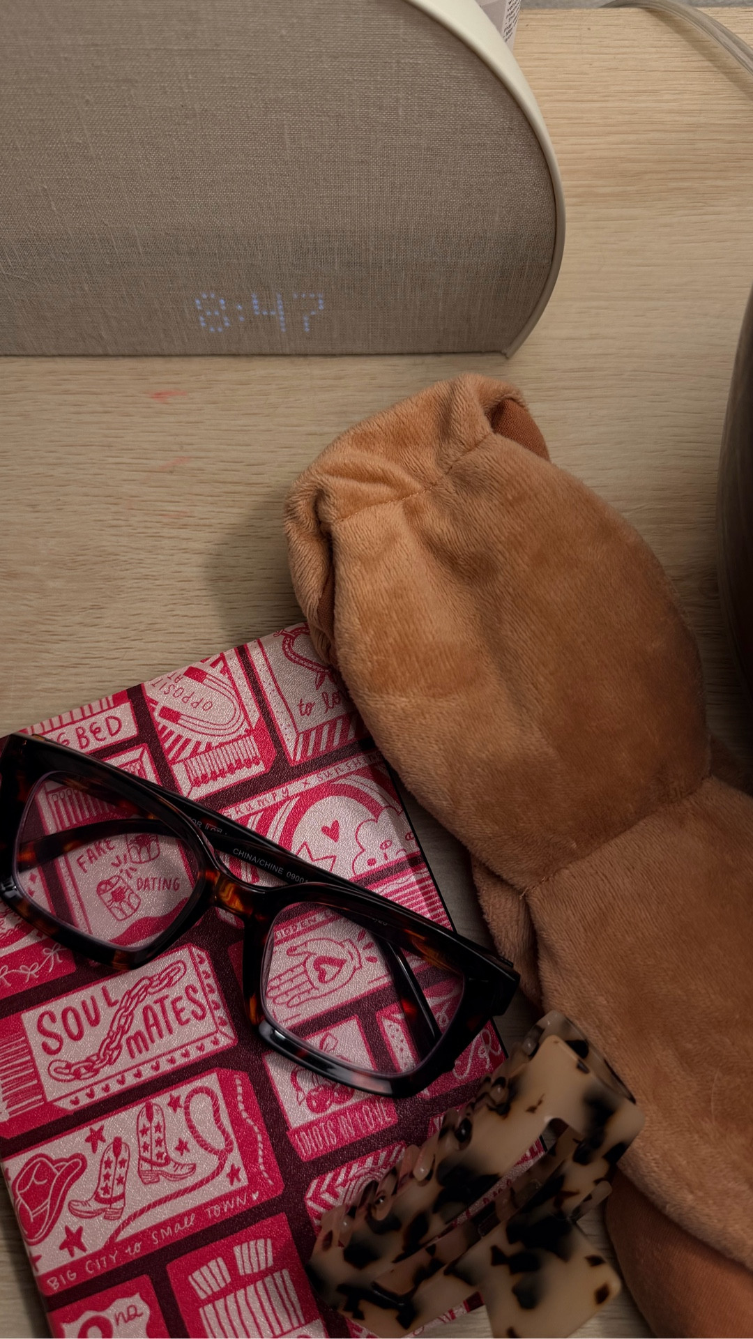 Bedtime routine essentials 🥰 prequel runs my skincare routine. All my daily goodies below. Abercrombie silk pajamas are old. Linked current style. Treat yourself this Christmas ♥️🎄

#LTKvlog #LTKGiftGuide #LTKselfcare