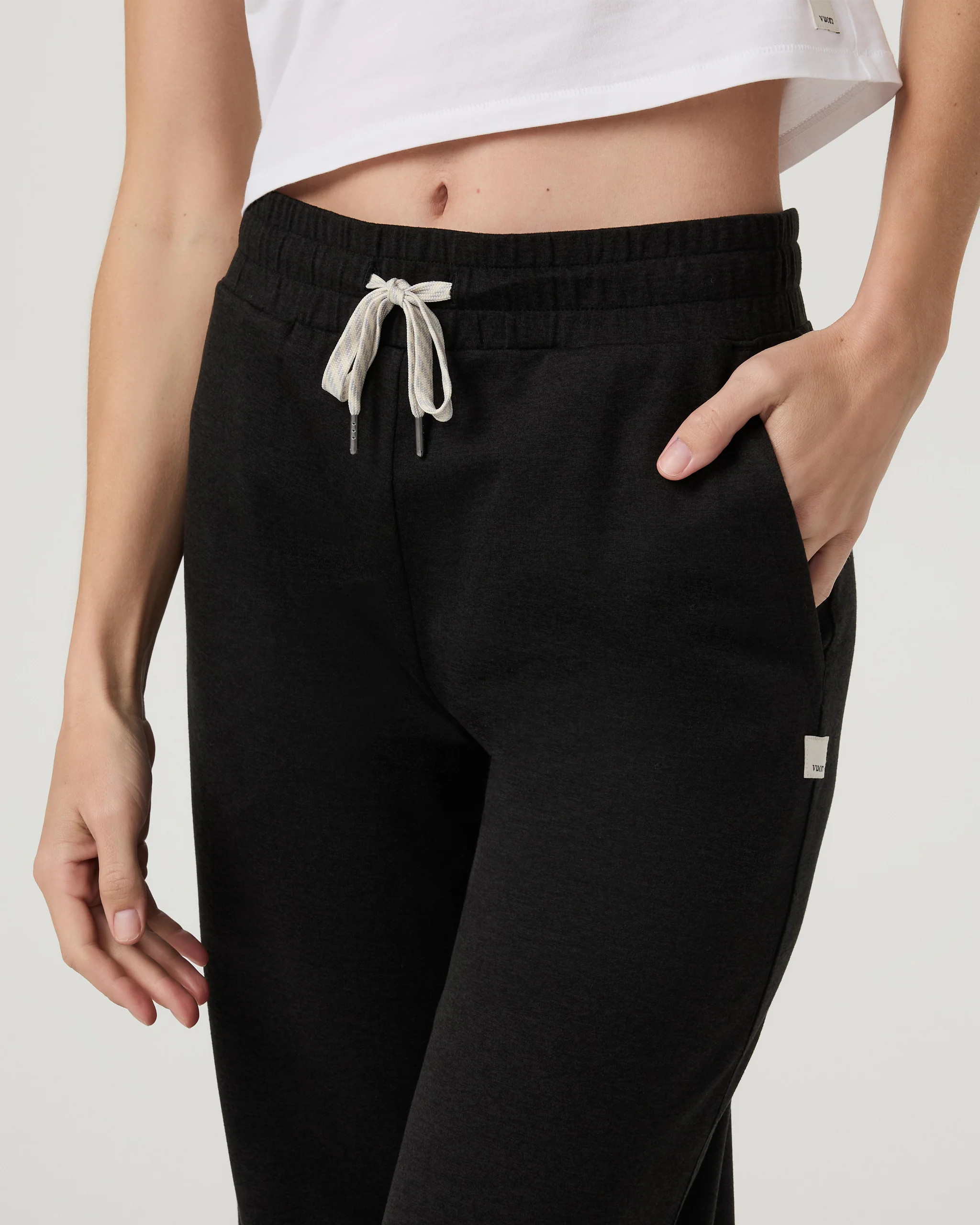 Halo Essential Wideleg Pant - Short | Vuori Clothing (US & Canada)